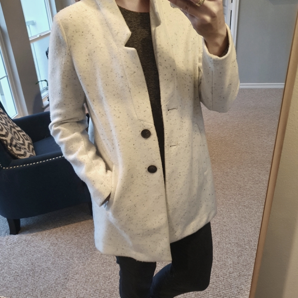 Old Navy White Heather coat Small